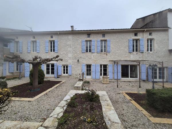 Grande maison de village avec jardin, Montaigu de Quercy, Tarn et Garonne
