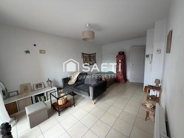 APPARTEMENT T1 30M² AVEC LOGGIA ET PLACE DE PARKING