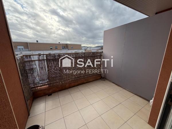 APPARTEMENT T1 30M² AVEC LOGGIA ET PLACE DE PARKING