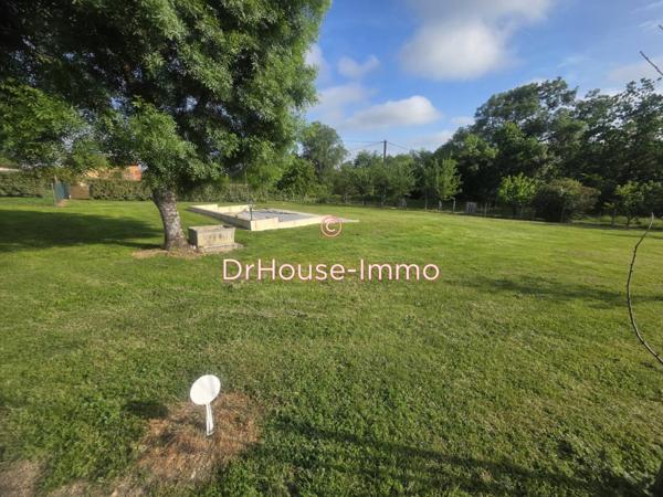 Terrain à vendre de 811 m²