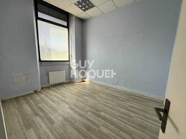 JOIGNY, QUAI DU GÉNÉRAL LECLERC, LOCAL COMMERCIAL / BUREAUX À VENDRE