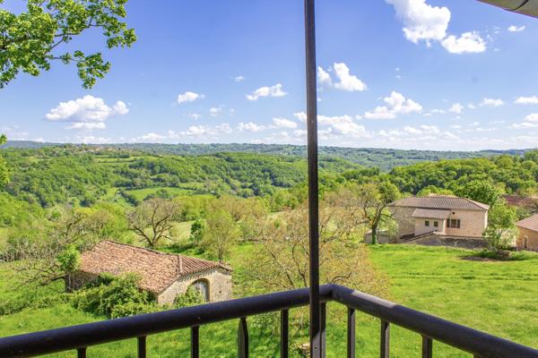 Propriété d'exception à la campagne avec potentiel de revenus au cœur du Lot