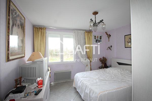 Plain-pied - Bel environnement - Garage - Piscine