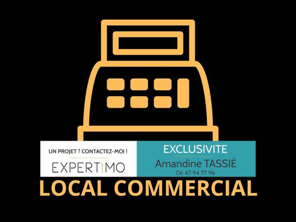 Millau (12100) Local commercial avec cours privative de 52m²