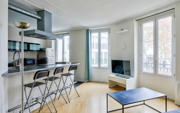 Appartement à vendre    3 pièces • 63,05 m2 Paris 17