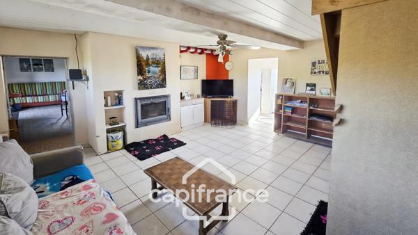 Longère 7 pièces sur terrain de 6841 m² à vendre proche de CHALON SAONE(71)