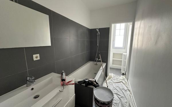 Appartement à vendre    2 pièces • 57,03 m2 Saint-Maur-des-Fossés