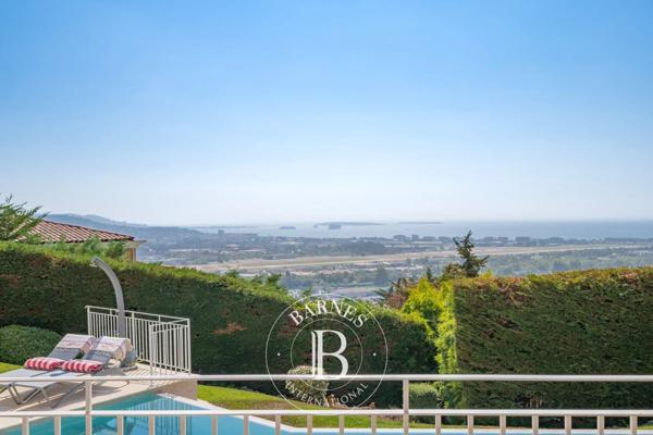 Mandelieu-la-Napoule, Villa 4 Chambres -  204 m² à vendre