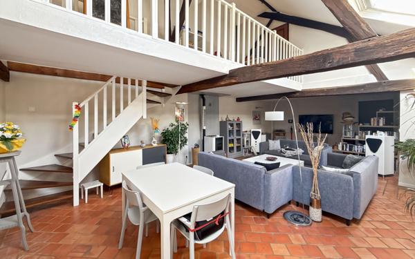 Appartement à vendre    4 pièces • 93,94 m2 Orléans