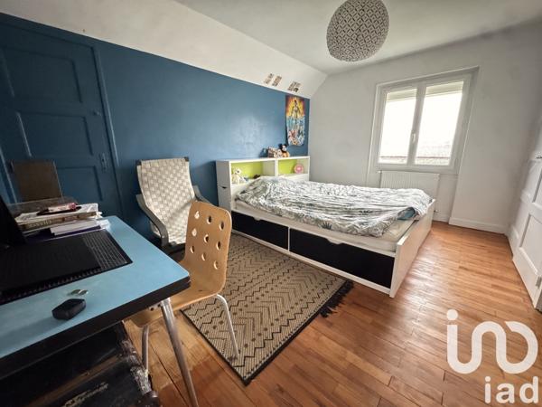 Maison traditionnelle 5 pièces de 100 m² à Bourbon-Lancy (71140)