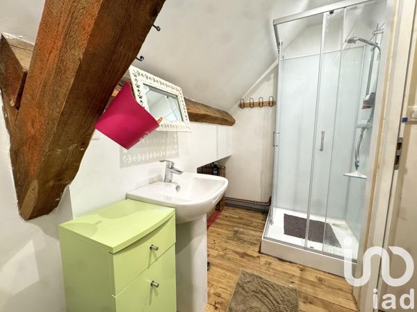 Maison traditionnelle 5 pièces de 100 m² à Bourbon-Lancy (71140)