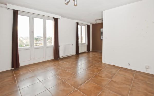 Appartement à vendre    3 pièces •  Roanne