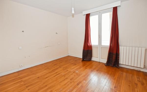 Appartement à vendre    3 pièces •  Roanne