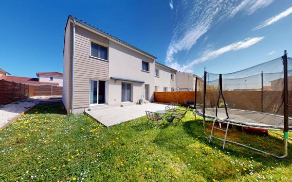 Maison à vendre    5 pièces • 102,58 m2 Saint-Maurice-de-Beynost