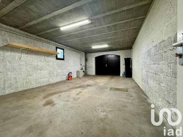 Maison à vendre 9 pièces 257 m² Chindrieux