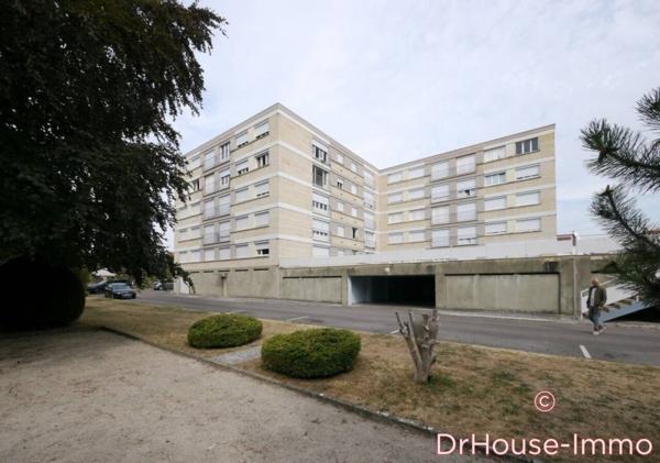 Appartement à vendre 4 pièces de 77 m²