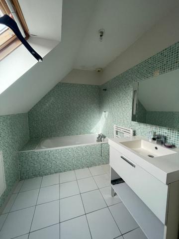 Maison - 5 pièces - 115 m²