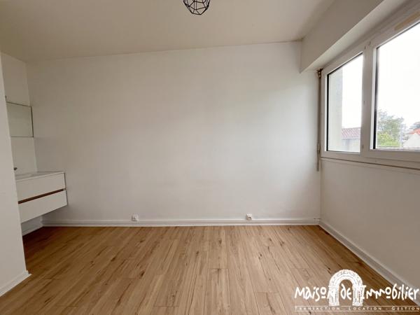 Vente Appartement 5 pièces - 86m² - 2 emplacements de parking - COGNAC Quartier Echassier (Charente)
