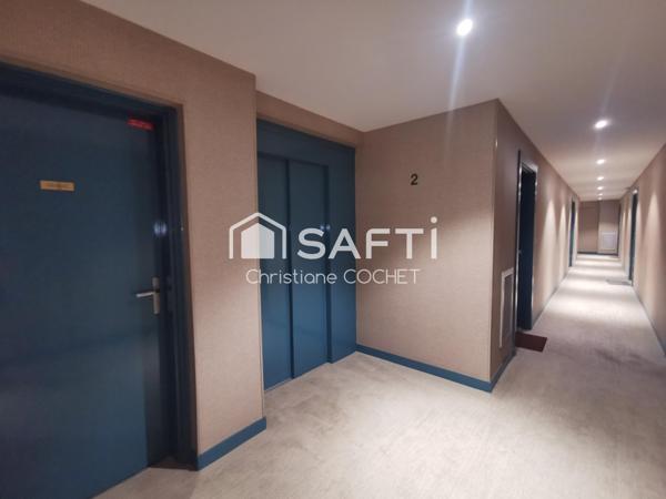 Appartement T2, parking sous sol, 10mns à pieds gare de Melun et 2mns des commerces de La Rochette