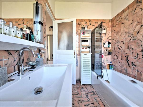Maison 6 pièces 118.23 m2