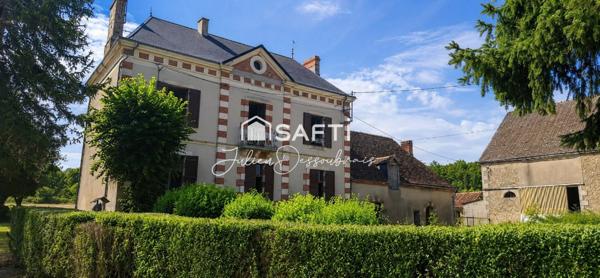 Maison de maître a rénover avec nombreuses dépendances