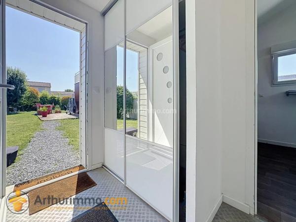 Location                                                      Appartement
                        
                     2 pièces                      57 m2                     à Taissy