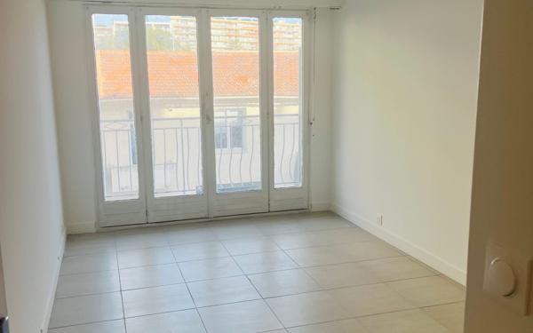 Appartement à vendre    3 pièces • 56,11 m2 Cagnes-sur-Mer