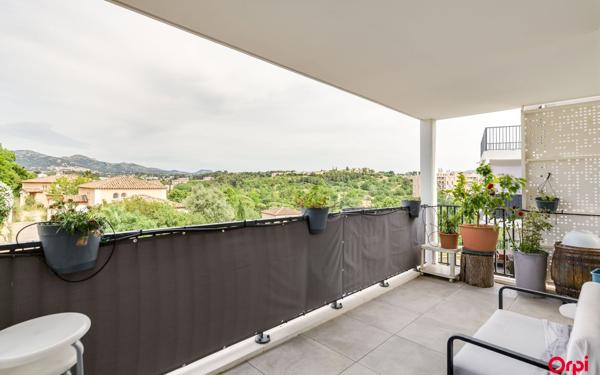 Appartement à vendre    4 pièces •  Marseille 13