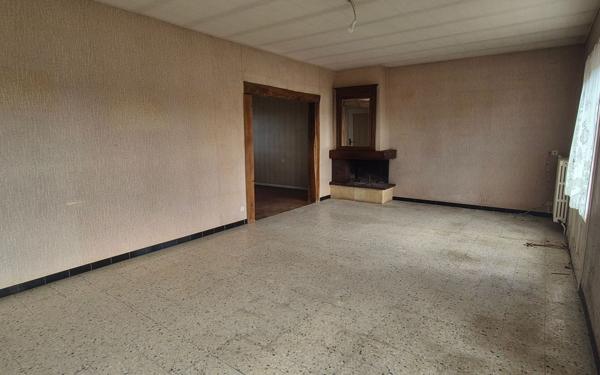 Maison à vendre    5 pièces •  Eaunes