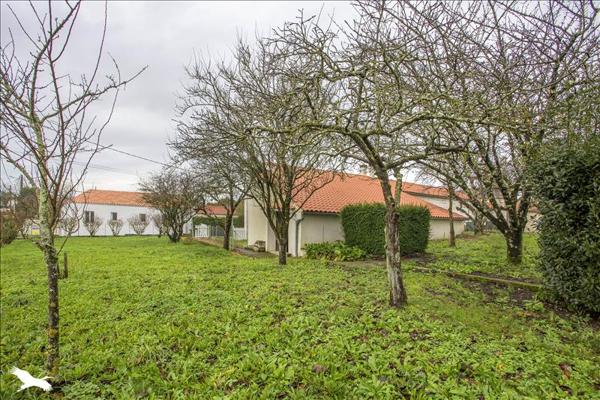 Maison à vendre |  Le Thou |  4 pièces | 105 m²