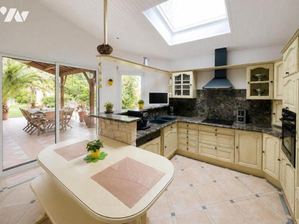 PORT SAINT PERE (La Frogerie) MAISON 4 Ch 6 pièces 171m² sur terrain de 4087m²
