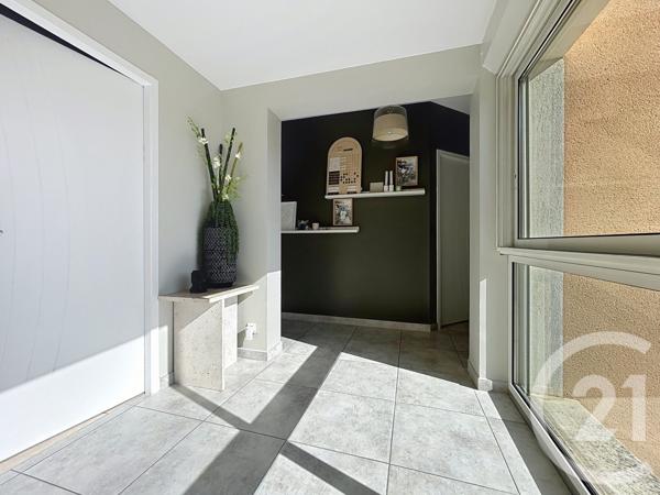 Maison à vendre  4 pièces - 187 m2 ST JEAN DU PIN - 30