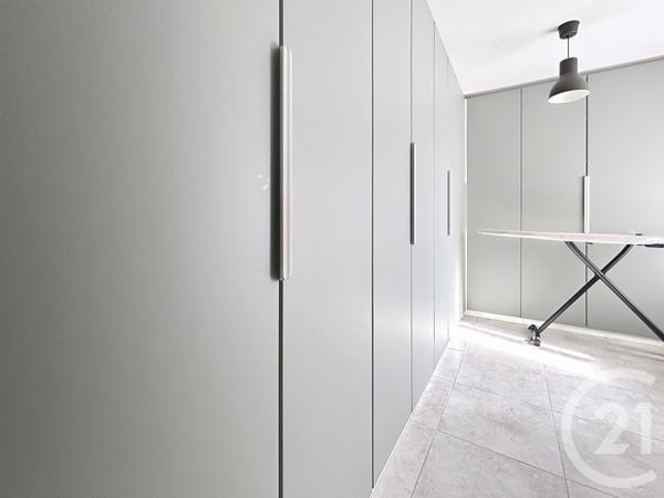 Maison à vendre  4 pièces - 187 m2 ST JEAN DU PIN - 30