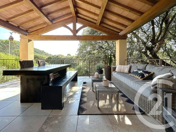 Maison à vendre  4 pièces - 187 m2 ST JEAN DU PIN - 30