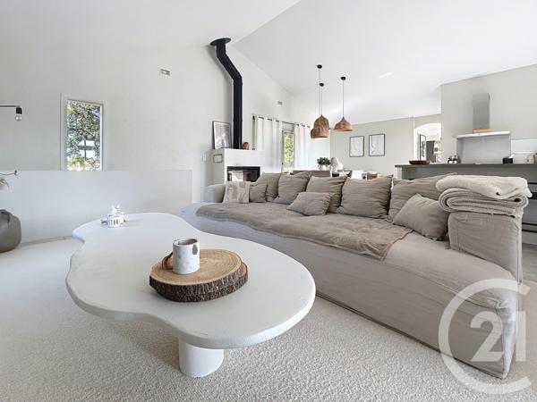 Maison à vendre  4 pièces - 187 m2 ST JEAN DU PIN - 30