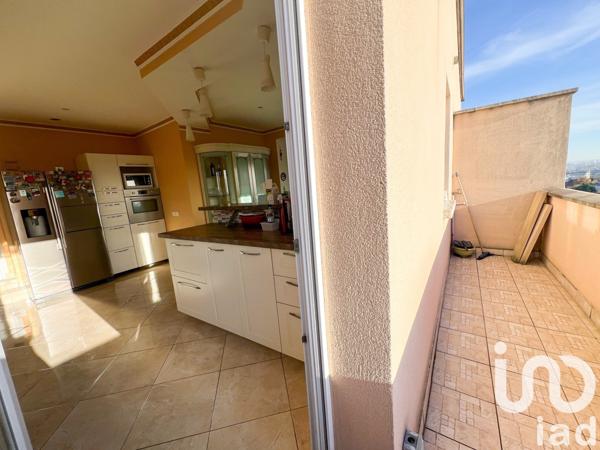 Studio 1 pièce de 27 m² à Vitry-sur-Seine (94400)