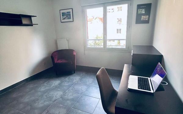 Appartement à louer    3 pièces •  Nice