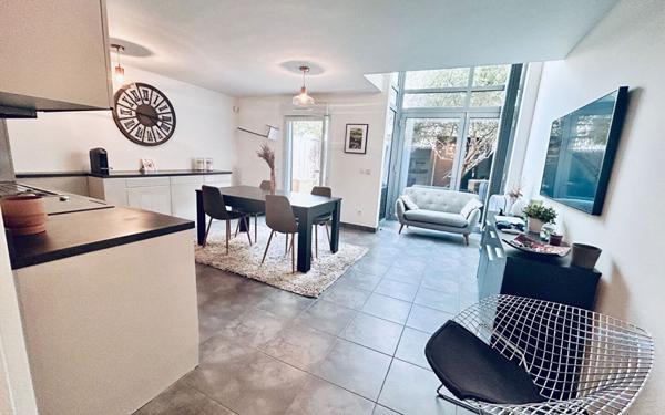 Appartement à louer    3 pièces •  Nice