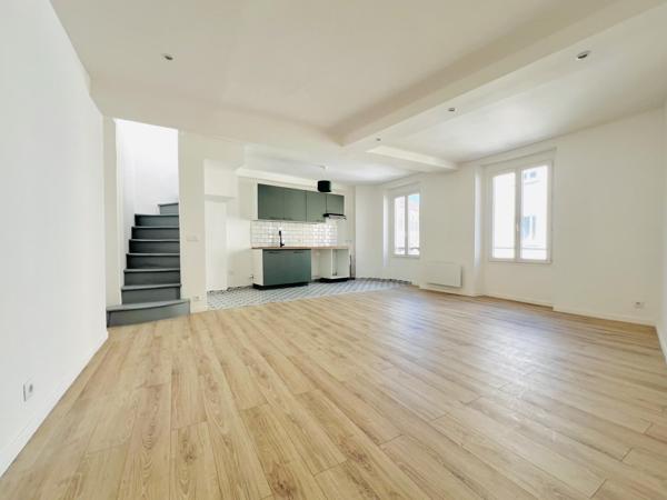 CHOISY LE ROI - APPARTEMENT 3 PIECES DUPLEX 70 m²
