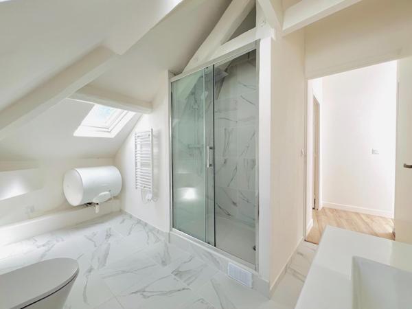 CHOISY LE ROI - APPARTEMENT 3 PIECES DUPLEX 70 m²