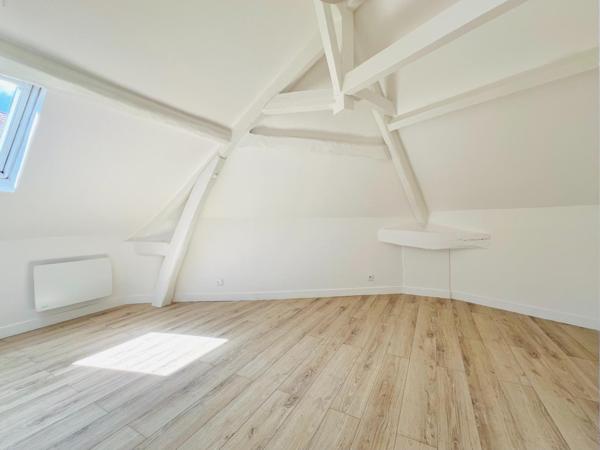 CHOISY LE ROI - APPARTEMENT 3 PIECES DUPLEX 70 m²