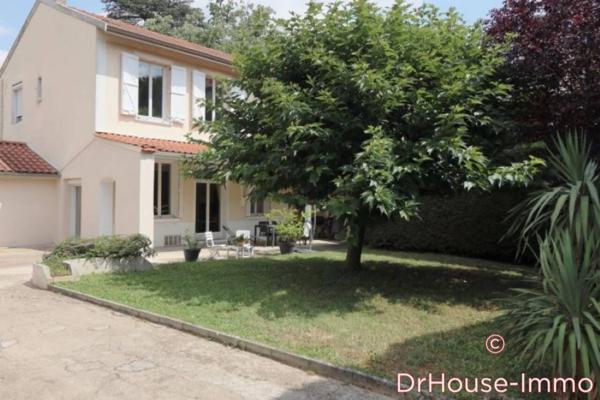 Maison à vendre 8 pièces de 190 m²