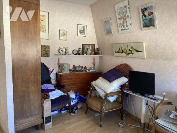 Appartement en centre ville avec ascenseur, terrasse garage et cave