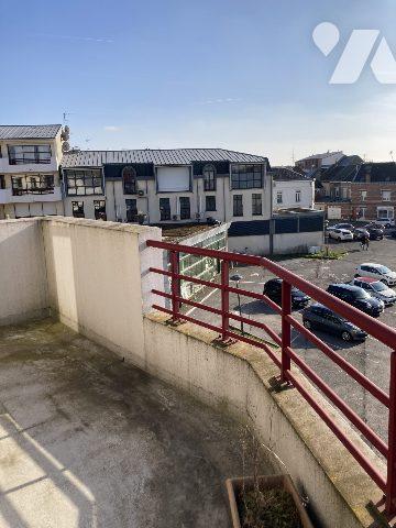 Appartement en centre ville avec ascenseur, terrasse garage et cave