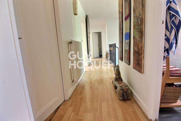 Maison 10 pièces 215m²