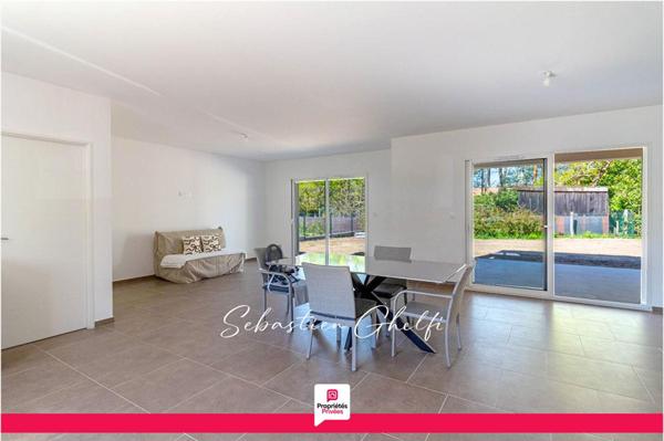 belle maison de plain-pied avec 3 chambres dont 1 suite parentale