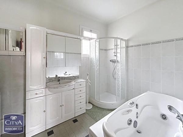 Maison à vendre 4 pièces 88m² Salon-de-Provence (13300)