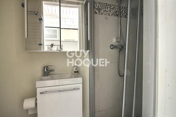 Studio avec espace nuit sur cour - 20 m² - South Pigalle 75009