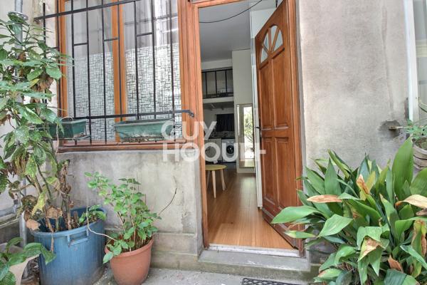 Studio avec espace nuit sur cour - 20 m² - South Pigalle 75009