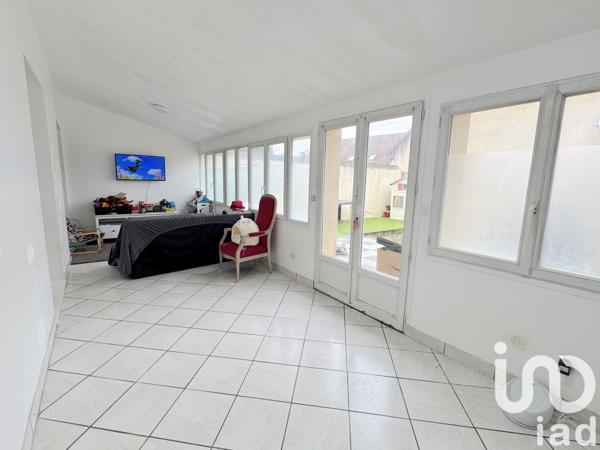 House for sale 5 rooms 118 m² Tremblay-en-France